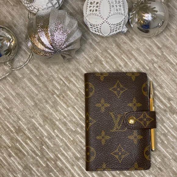 Other - LOUIS VUITTON MONOGRAM ORGANIZER WITH PENCIL